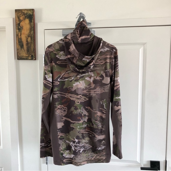 Under armour camouflage heat gear hoodie and turtleneck sweatshirt - Picture 7 of 10